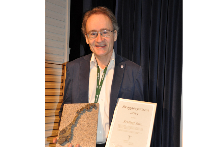 Fridtjof Riis fikk NGFs ærespris på Vinterkonferansen. Foto: Halfdan Carstens