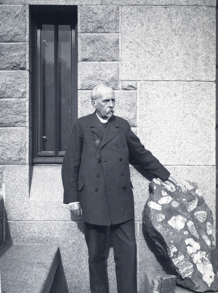 Geologiens svar på Bjørnstjerne Bjørnson Geologiens svar på Bjørnstjerne Bjørnson